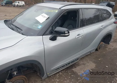 2024 Toyota Highlander Xse z USA, uszkodzony, nr VIN 5TDKDRBHXRS532290